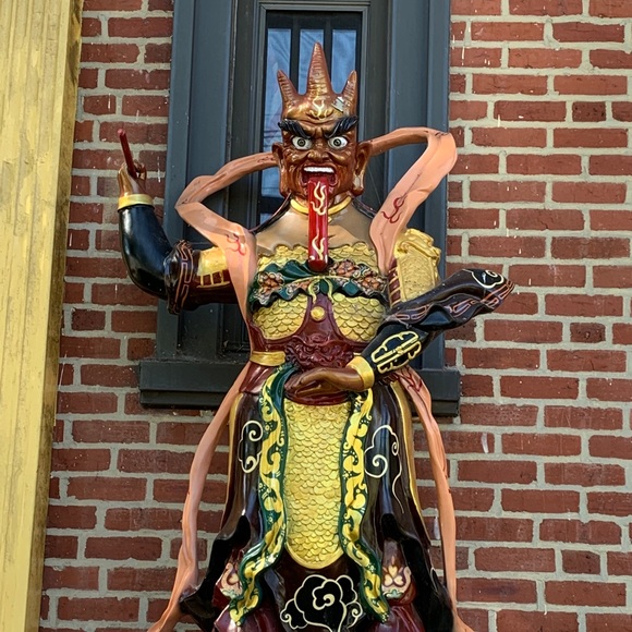 Meet your Posher, Nichole - Picture 6 of 8